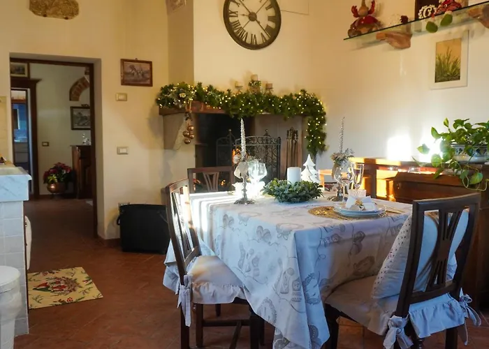 Apartment La Rocca Palaia